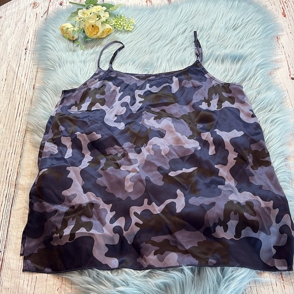 ATM Anthony Thomas Melillo Blue Camo Silk Satin Pocket Tank Top sz M - Picture 11 of 11